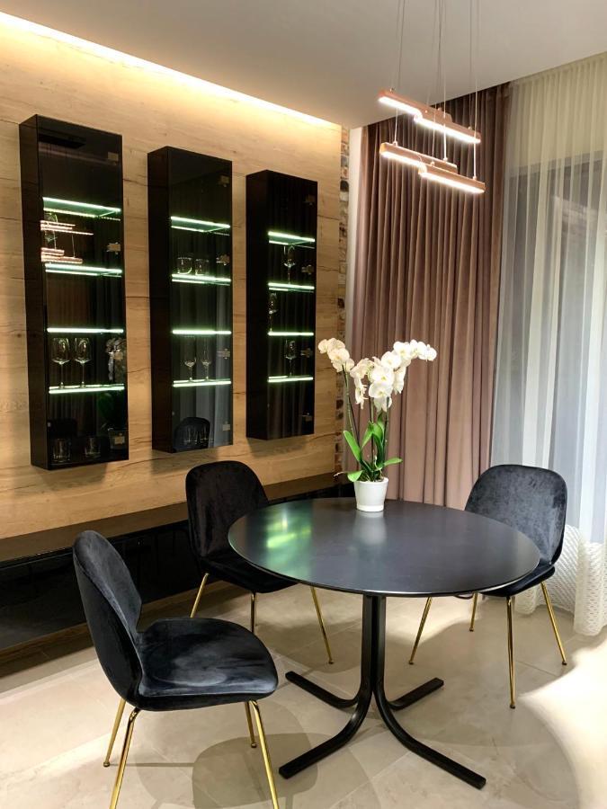 Zlota Luxury Apartments Warsaw Exterior photo